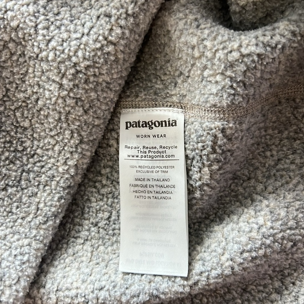 Patagonia 3/4 zip gray Heather w/ beige trim gently worn size S $45 great shape - Picture 5 of 7